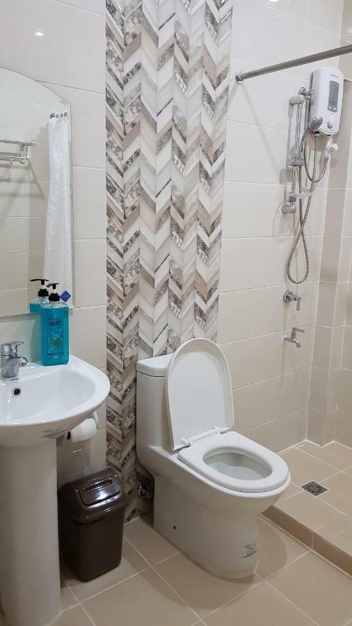 Acrige Apartelle 2-4 Pax Queen @ Heart Of Bogo City Banban Luaran gambar